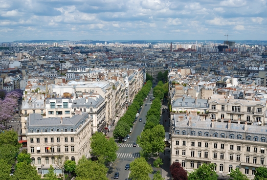 À Paris, les bureaux haut de gamme s'arrachent au prix fort